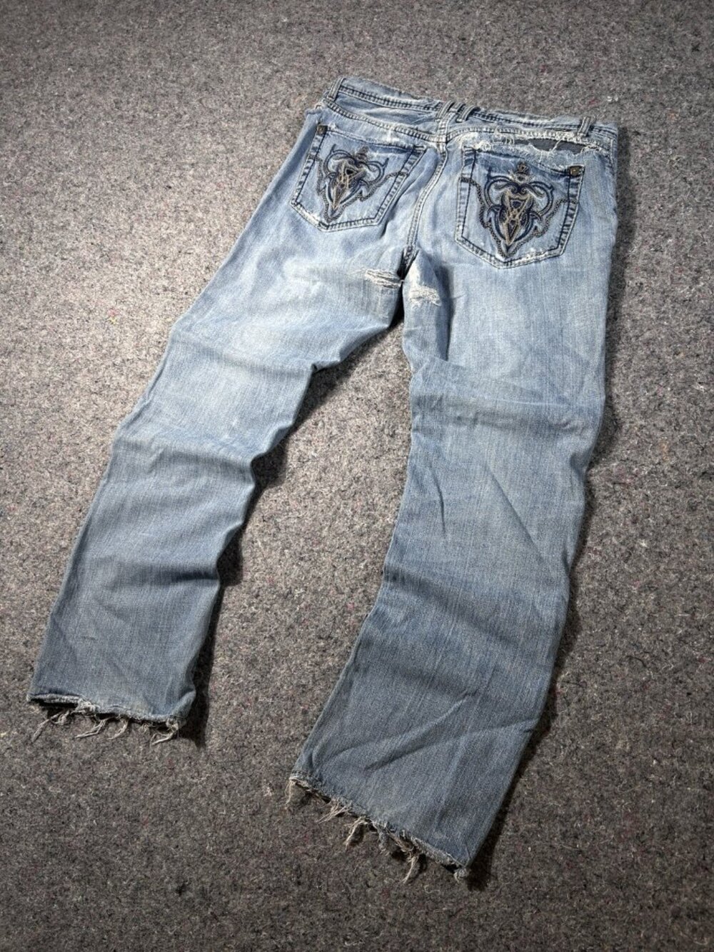 Distressed Embroidered Pocket Jeans Sz 34 Boot Cut Frayed Hem Y2K